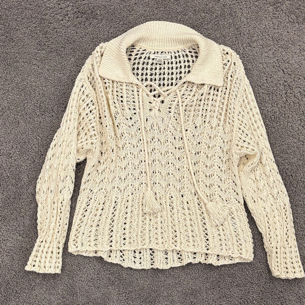 American Eagle Outfitters Cream V-Neck Sweater